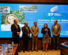 Avanço científico: Governo do Paraná premia projetos que conectam academia e sociedade