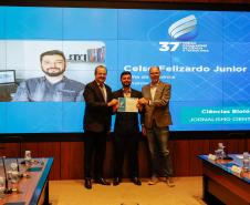 Avanço científico: Governo do Paraná premia projetos que conectam academia e sociedade