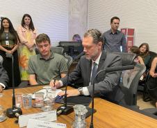 Avanço científico: Governo do Paraná premia projetos que conectam academia e sociedade