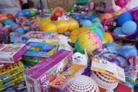 Seti entrega brinquedos para a campanha Paraná Piá