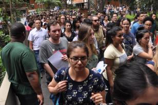 O total de 6.890 candidatos farão as provas no Campus da UEL (FOTO: Arquivo/COM)