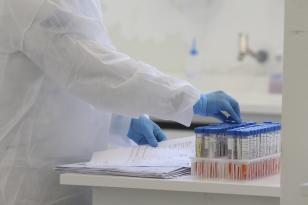 Paraná alcança 17 laboratórios credenciados para testes da Covid-19