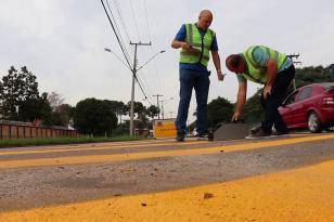 Trabalho do Tecpar com sinalização viária colabora com a segurança