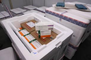 Estado começa a distribuir 85 mil vacinas contra a Covid-19 para primeira dose