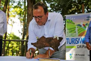 Universidade Estadual de Maringá e IDR-PR firmam parceria para fomento ao turismo rural