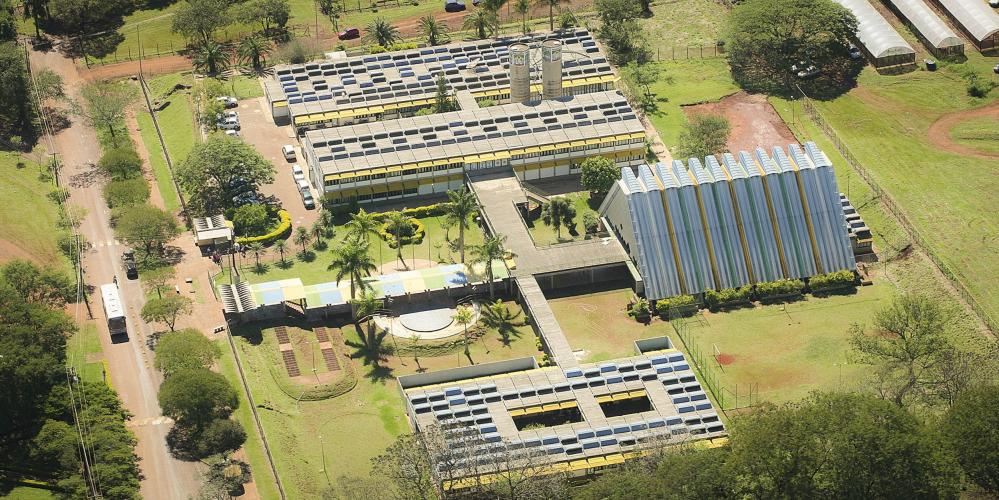 estrutura do colégio CAP da UEM