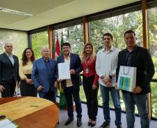 BRDE e Pato Branco firmam acordo de cooperação para projetos voltados à tecnologia