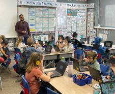 Estado lança edital para professores do ensino fundamental atuarem nos EUA