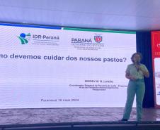 Encontro na Expoingá discute desafios e oportunidades da pecuária leiteira do Paraná