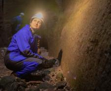 Pesquisas da UEPG sobre cavernas integram livro finalista do Prêmio Jabuti Acadêmico