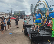 Verão Maior Paraná: universidades estaduais levam ações de ciência, lazer e saúde ao Litoral
