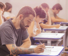 Primeiras turmas: vestibular da UEPG seleciona alunos para Psicologia e Arquitetura