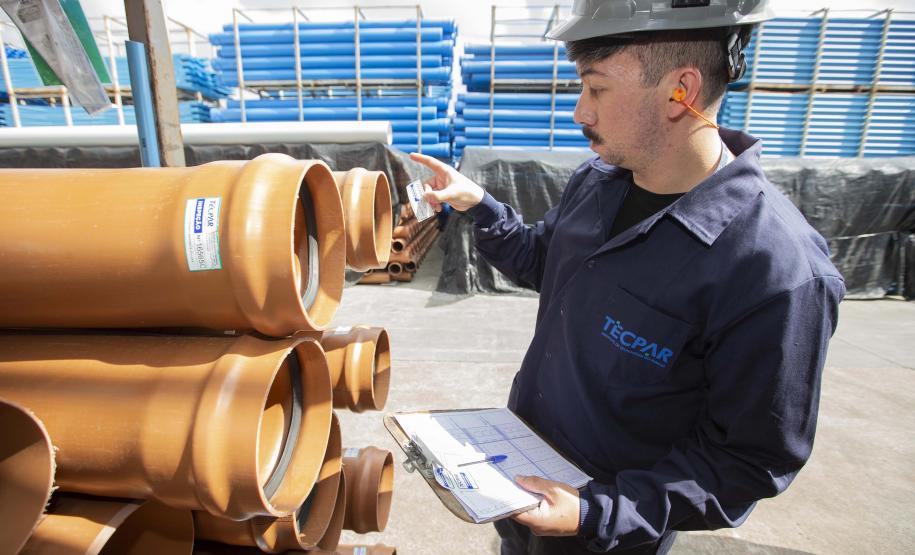 Tecpar avalia qualidade dos produtos de saneamento básico para empresas do setor