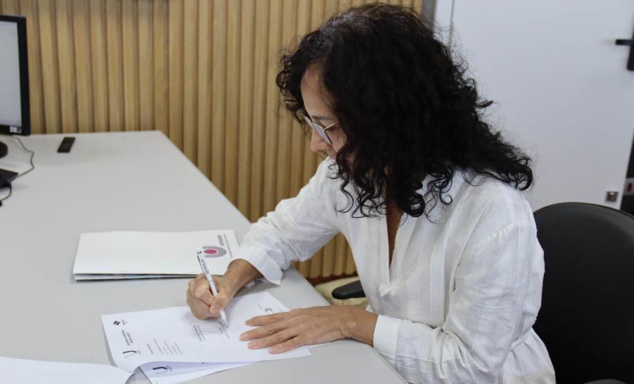 Projetek da Unioeste entrega projetos de escola e CMEI para a Prefeitura de Iguatu